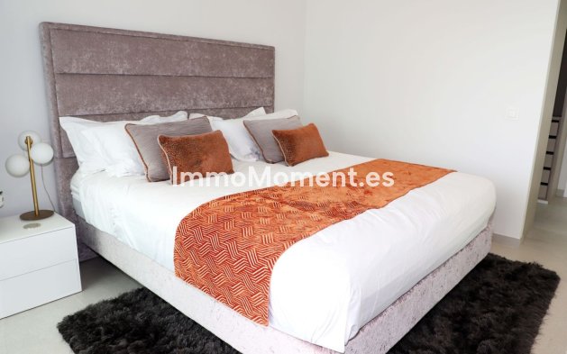 Reventa - Villa independiente - Estepona  - New Golden Mile