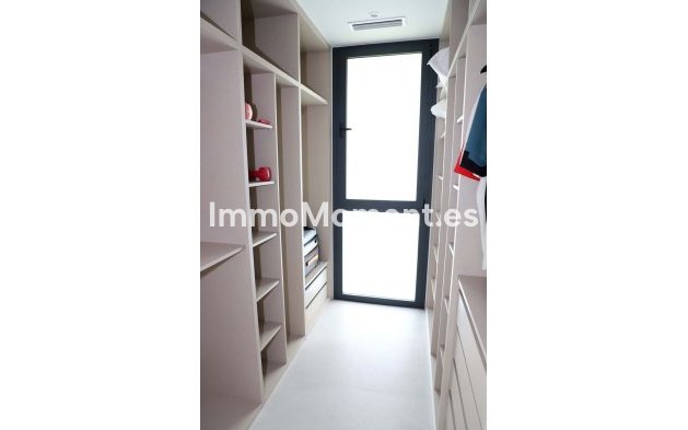 Reventa - Villa independiente - Estepona  - New Golden Mile