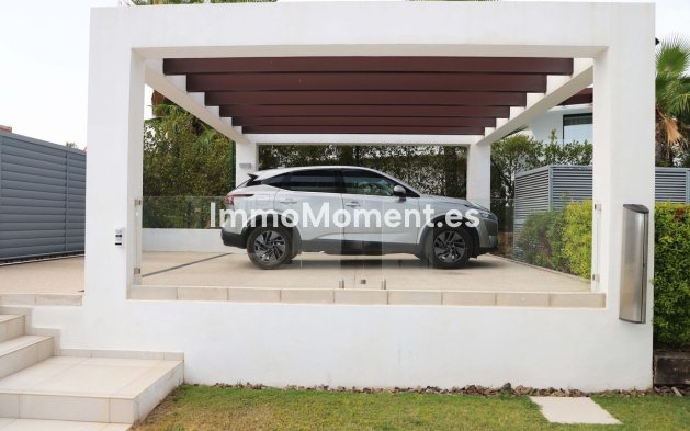 Reventa - Villa independiente - Estepona  - New Golden Mile