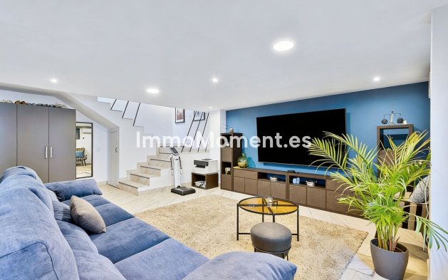 Resale - Detached villa - Ojén