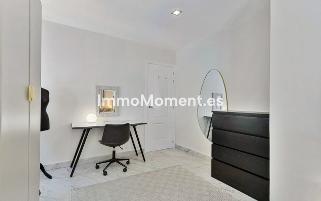 Resale - Detached villa - Ojén