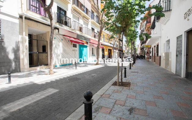 Resale - Apartment - Fuengirola - Los Boliches