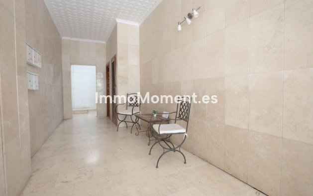 Resale - Apartment - Fuengirola - Los Boliches