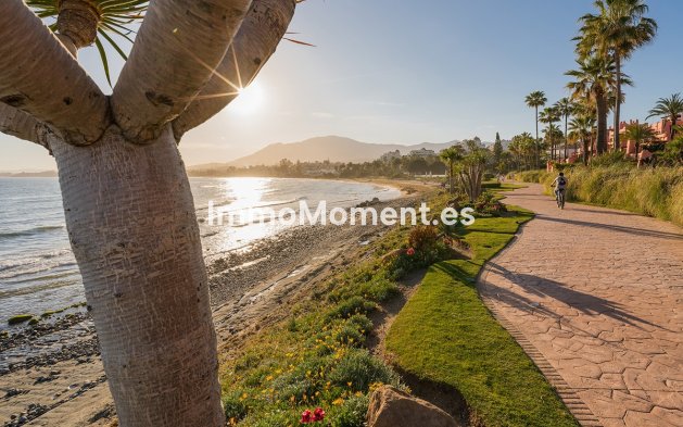 Revente - Appartement - Estepona  - Estepona Centro
