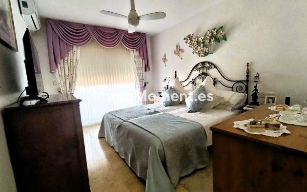 Resale - Detached villa - Orihuela - Orihuela Costa