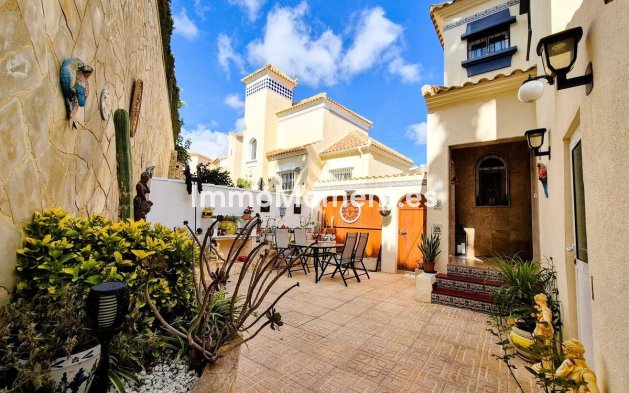 Wiederverkauf - Freistehende Villa - Orihuela - Orihuela Costa