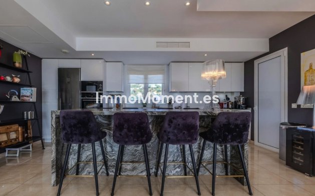 Wiederverkauf - Wohnung - Marbella - Altos de los Monteros