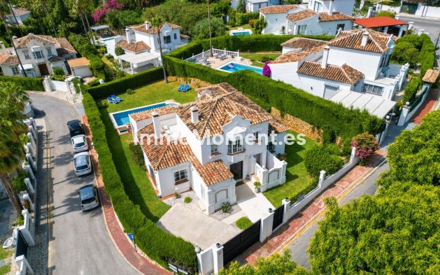 Resale - Detached villa - Marbella - Elviria