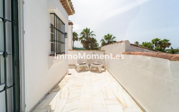 Resale - Detached villa - Marbella - Elviria