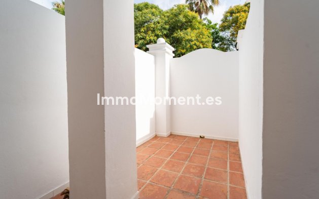 Resale - Detached villa - Marbella - Elviria