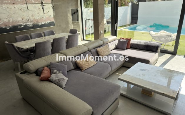 Reventa - Villa independiente - Marbella - Nueva Andalucía