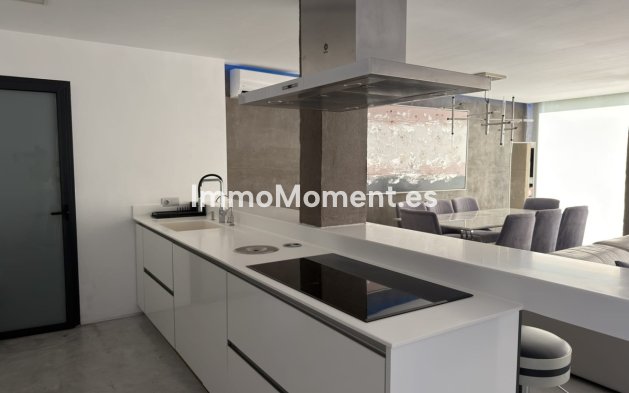 Reventa - Villa independiente - Marbella - Nueva Andalucía