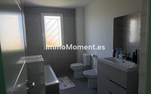 Reventa - Villa independiente - Marbella - Nueva Andalucía