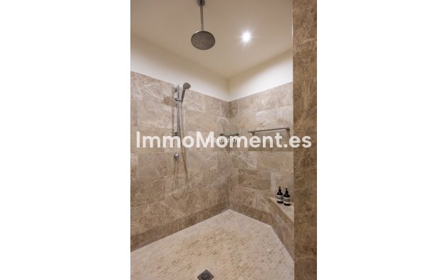 Bestaande woning - Vrijstaande villa - Marbella - Santa Clara
