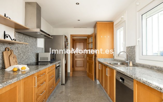 Bestaande woning - Vrijstaande villa - Marbella - Santa Clara