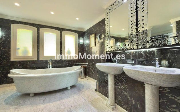 Resale - Detached villa - Denia - Denia Centro