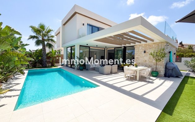 Resale - Detached villa - Orihuela - Cabo roig - La Zenia