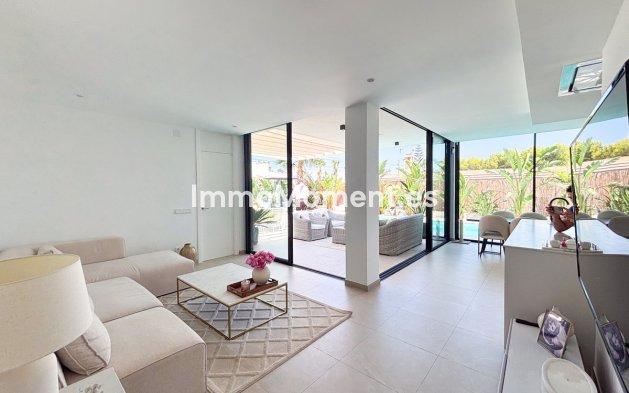 Resale - Detached villa - Orihuela - Cabo roig - La Zenia