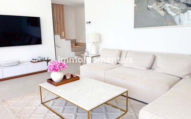 Resale - Detached villa - Orihuela - Cabo roig - La Zenia