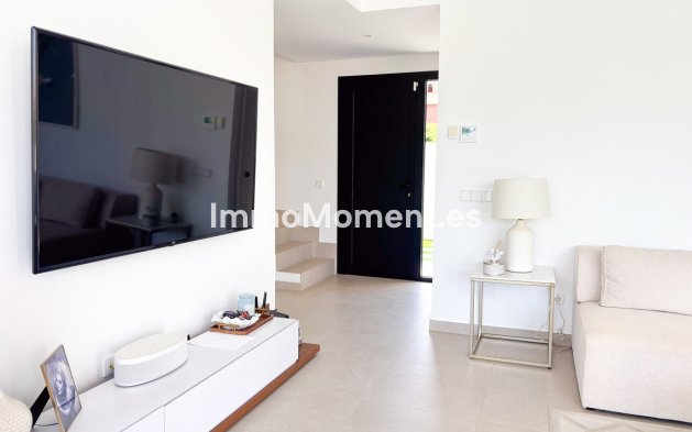 Resale - Detached villa - Orihuela - Cabo roig - La Zenia