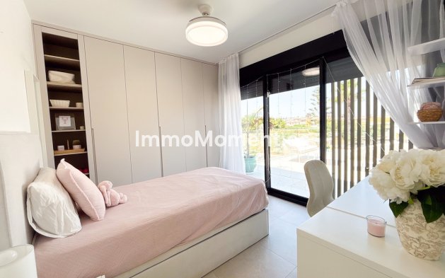 Resale - Detached villa - Orihuela - Cabo roig - La Zenia
