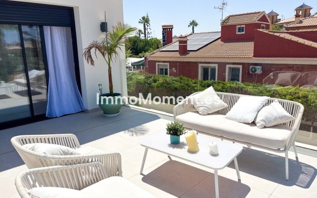 Resale - Detached villa - Orihuela - Cabo roig - La Zenia