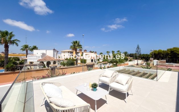 Resale - Detached villa - Orihuela - Cabo roig - La Zenia