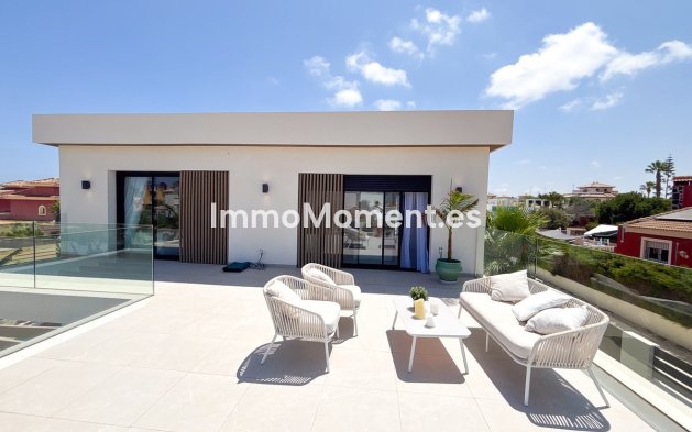 Resale - Detached villa - Orihuela - Cabo roig - La Zenia