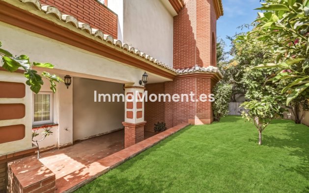 Wiederverkauf - Freistehende Villa - Benalmadena - Benalmadena Centro