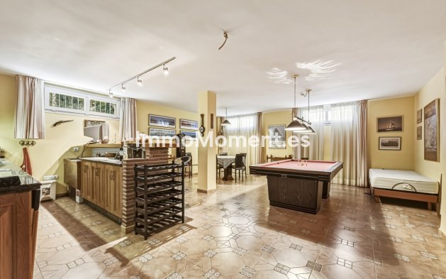 Wiederverkauf - Freistehende Villa - Benalmadena - Benalmadena Centro