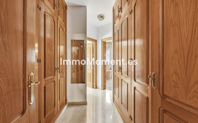 Wiederverkauf - Freistehende Villa - Benalmadena - Benalmadena Centro