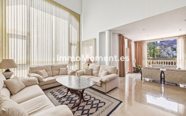 Wiederverkauf - Freistehende Villa - Benalmadena - Benalmadena Centro