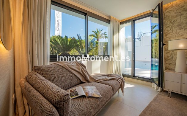Resale - Detached villa - Marbella - Nueva Andalucía