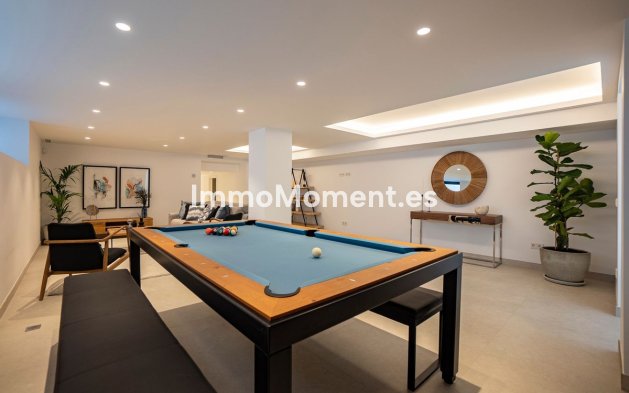 Resale - Detached villa - Marbella - Nueva Andalucía