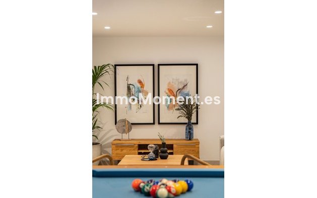 Resale - Detached villa - Marbella - Nueva Andalucía