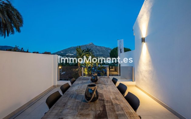 Resale - Detached villa - Marbella - Nueva Andalucía