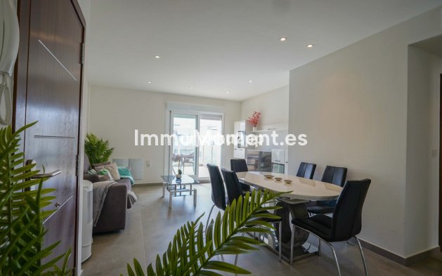 Resale - Apartment - Torrevieja - Aguas Nuevas