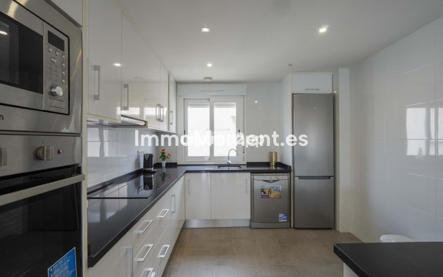 Resale - Apartment - Torrevieja - Aguas Nuevas