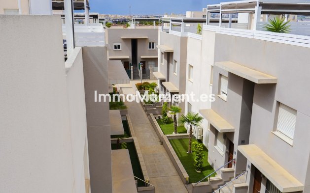 Resale - Apartment - Torrevieja - Aguas Nuevas