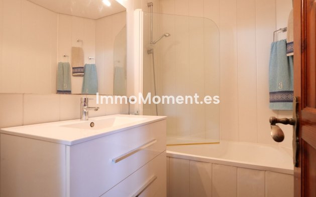Wiederverkauf - Wohnung - Marbella - Puerto de Cabopino