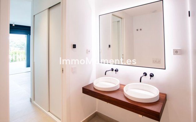 Resale - Apartment - Marbella - Artola