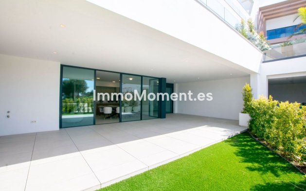 Resale - Apartment - Marbella - Artola