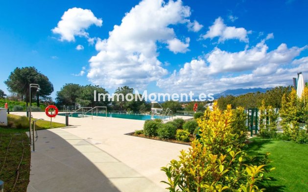 Resale - Apartment - Marbella - Artola