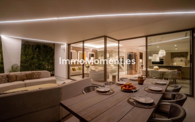 Resale - Detached villa - Marbella - Nueva Andalucía