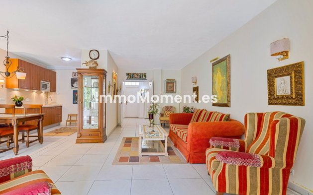 Resale - Townhouse - Fuengirola - Los Pacos