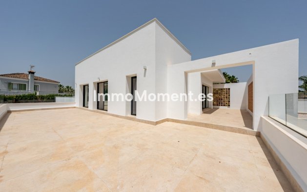 Resale - Detached villa - Sotogrande - Sotogrande Costa