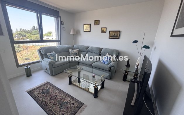 Resale - Apartment - Estepona - Selwo