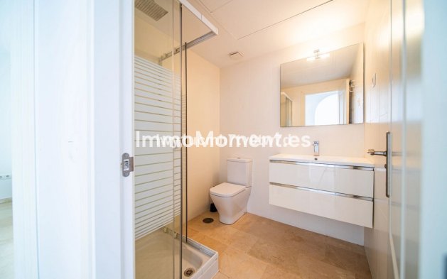 Resale - Apartment - Benalmadena - Benalmadena Centro