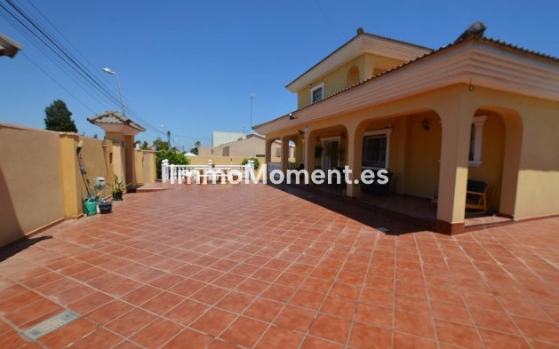 Resale - Detached villa - Orihuela - Los Balcones - Los Altos del Edén