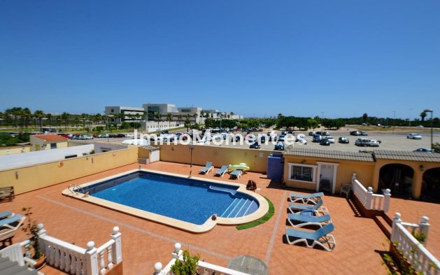 Resale - Detached villa - Orihuela - Los Balcones - Los Altos del Edén